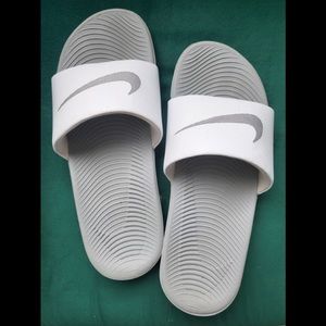 Nike white sandals slides white size 10